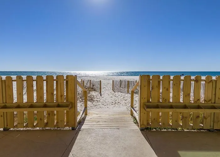Holiday home Crystal Shores Unit 901