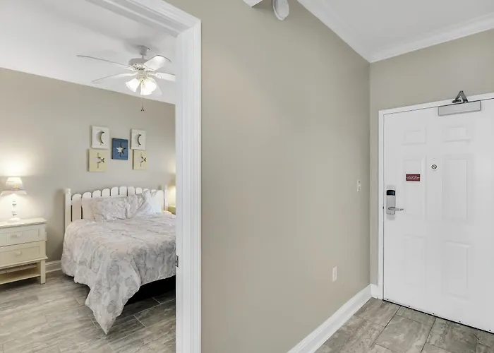 Crystal Shores Unit 901 Holiday home Gulf Shores