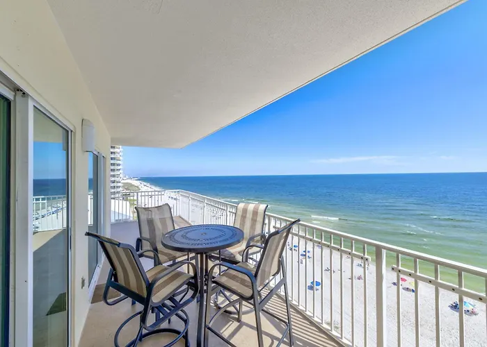 Crystal Shores Unit 901 *