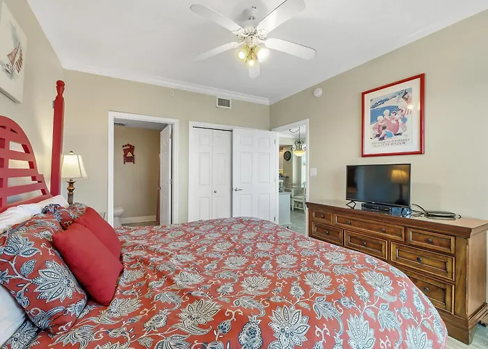 Crystal Shores Unit 901 *